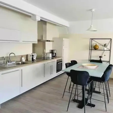 Apartment 50m Du Centre Historique