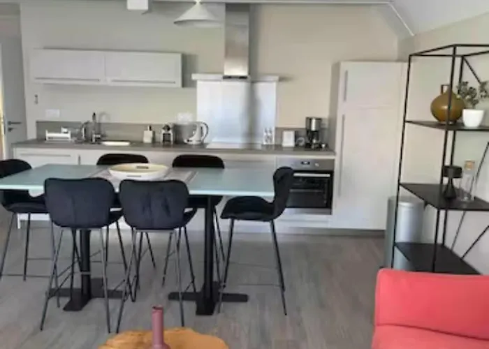 50m Du Centre Historique Appartamento *